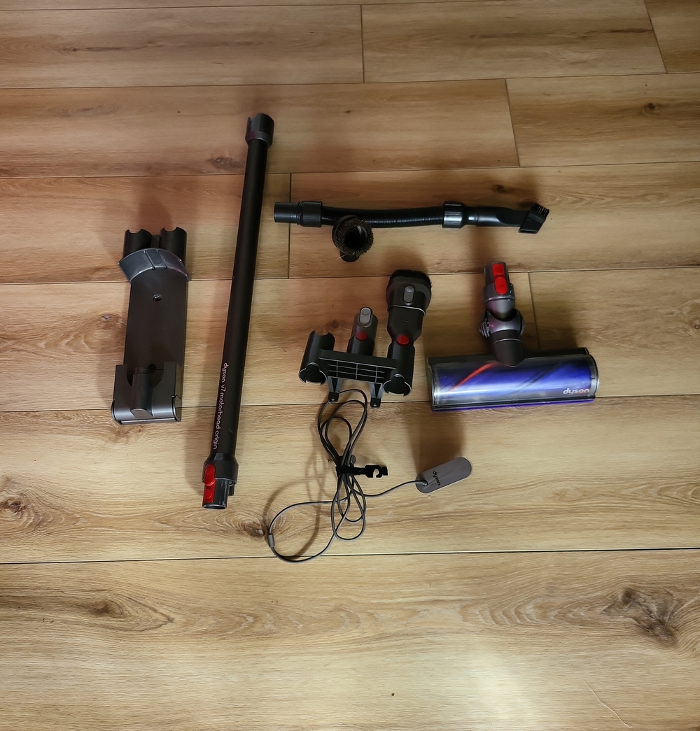 Dyson Silver Gray Extension Wand